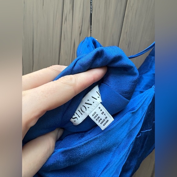 Shona Joy Tatum One-Shoulder Draped Cowl-Back Maxi Dress in Grenadine - Picture 6 of 8